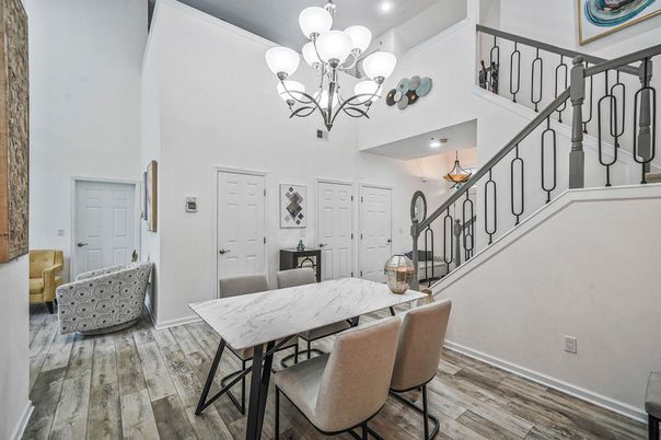 Chandelier, Dining room, Interior, Recessed Lighting, Wood Texture Flooring