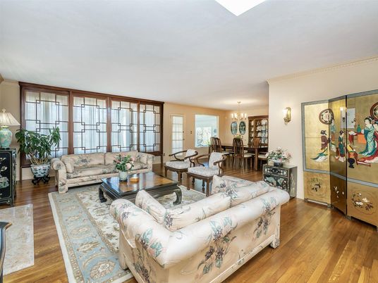 Chandelier, Dining room, Interior, Living room, Wood Texture Flooring