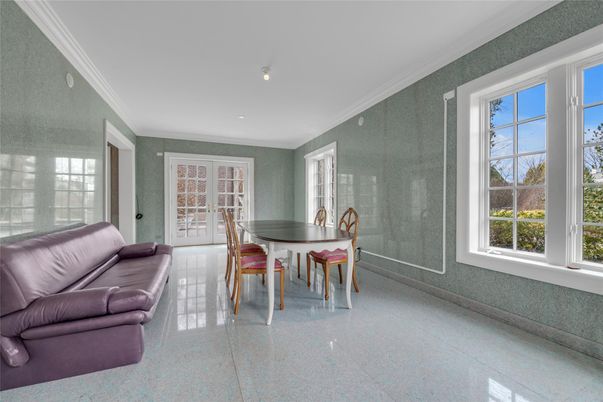 Dining room, Interior, Living room, Recessed Lighting