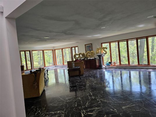 Interior, Marble, Recessed Lighting