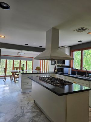Dining room, Interior, Kitchen, Marble, Recessed Lighting