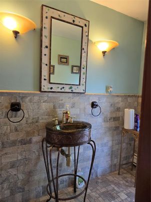 Bathroom, Interior, Stone Walls