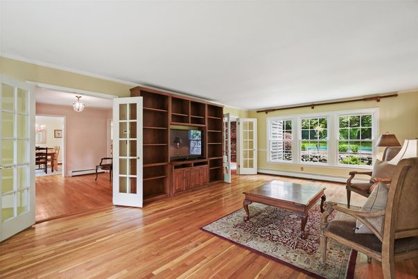 Chandelier, Interior, Wood Texture Flooring