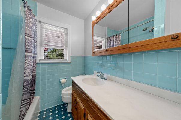 Bathroom, Interior