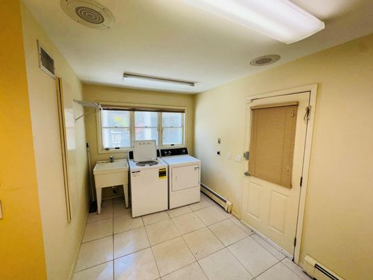 Interior, Washer