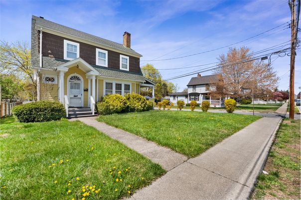 Backyard, Exterior, Facade, Georgian