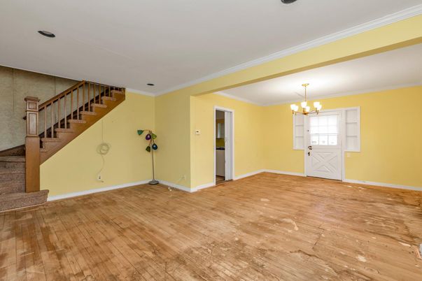 Chandelier, Empty room, Interior, Wood Texture Flooring