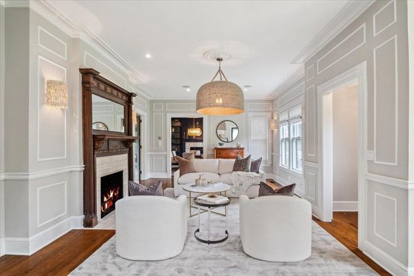 Fireplace, Interior, Living room, Pendant Lights, Recessed Lighting, Wood Texture Flooring