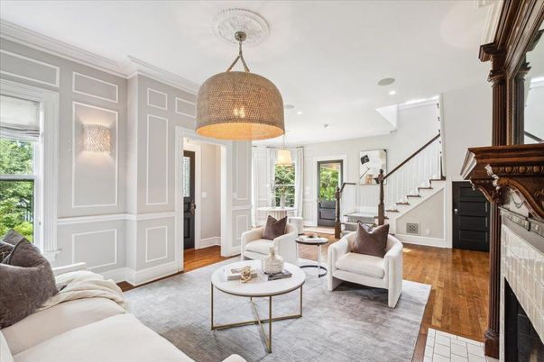 Interior, Living room, Pendant Lights, Recessed Lighting, Wood Texture Flooring
