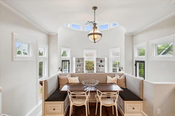Dining room, Interior, Pendant Lights