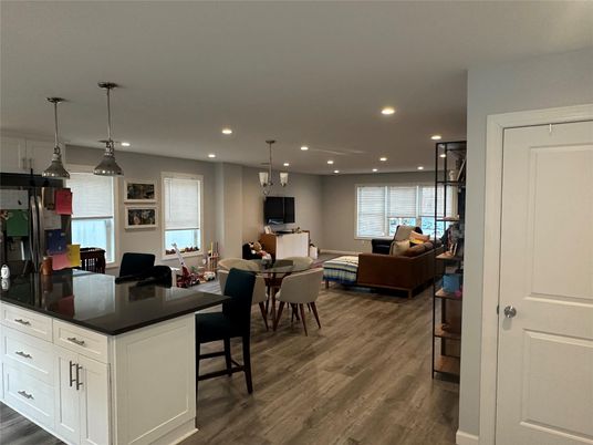 Dining room, Interior, Living room, Pendant Lights, Recessed Lighting, Wood Texture Flooring