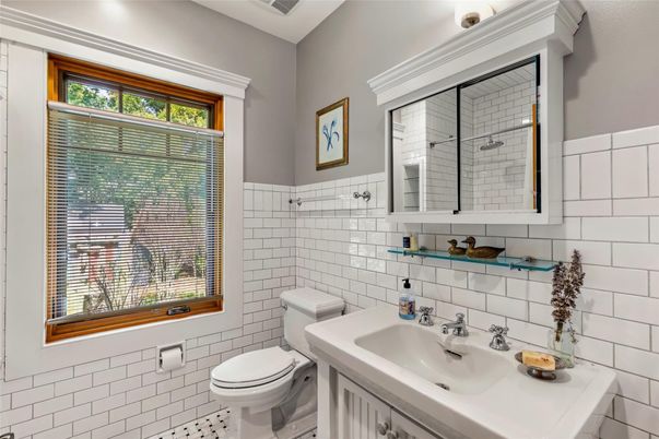 Bathroom, Interior