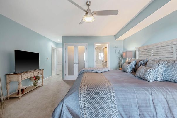 Bedroom, Interior, Recessed Lighting