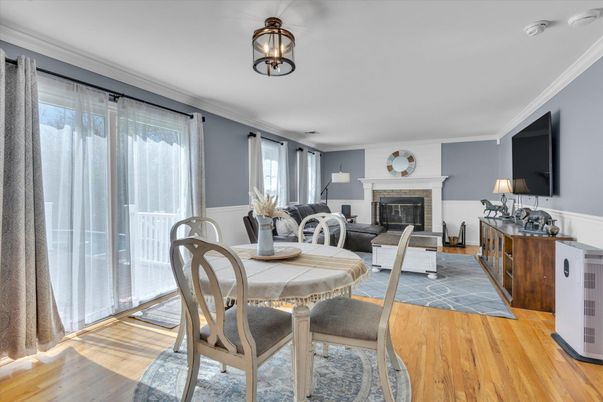 Dining room, Fireplace, Interior, Wood Texture Flooring