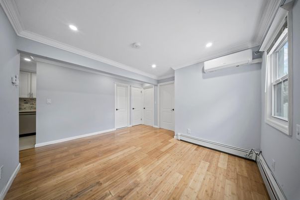 Empty room, Interior, Recessed Lighting, Wood Texture Flooring