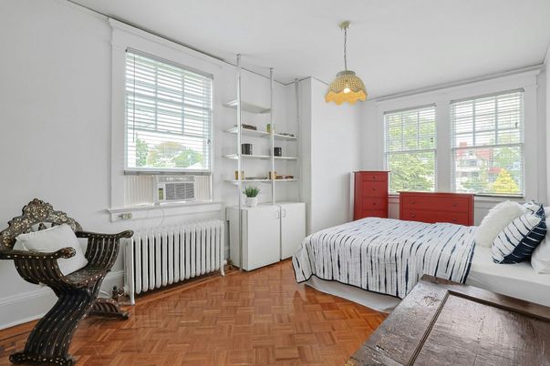 Bedroom, Interior, Pendant Lights, Wood Texture Flooring