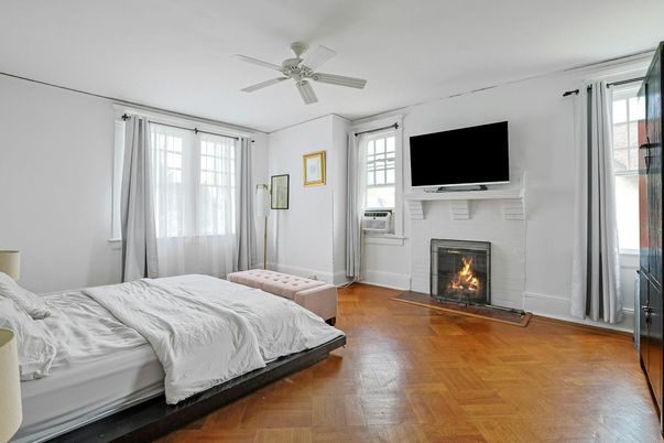 Bedroom, Fireplace, Interior, Wood Texture Flooring