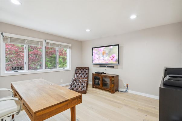 Home Office, Interior, Recessed Lighting, Wood Texture Flooring
