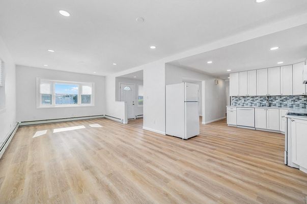 Empty room, Interior, Kitchen, Recessed Lighting, Wood Texture Flooring