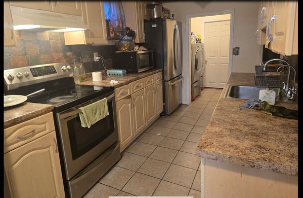 Interior, Kitchen, Washer
