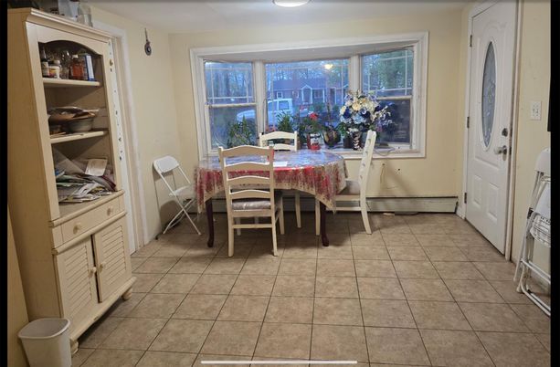 Dining room, Interior