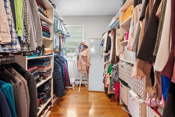 Interior, Walk-in Closets, Wood Texture Flooring