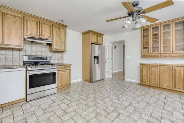 Interior, Kitchen, Stainless Steel Appliances