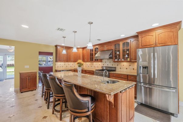 Interior, Kitchen, Pendant Lights, Recessed Lighting, Stainless Steel Appliances