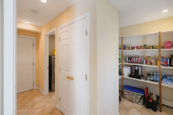 Interior, Recessed Lighting, Washer