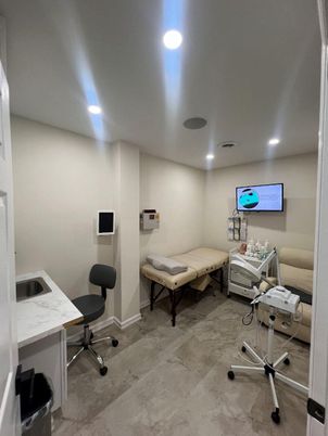 Home Office, Interior, Recessed Lighting