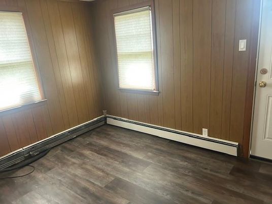Empty room, Interior, Wood Texture Flooring, Wooden Walls