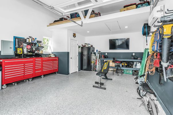 Fitness Equipment, Interior, Recessed Lighting