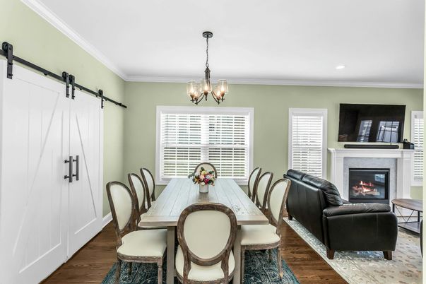 Chandelier, Dining room, Fireplace, Interior, Recessed Lighting, Wood Texture Flooring