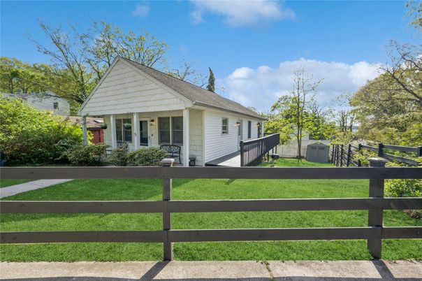 Backyard, Exterior, Facade, Ranch