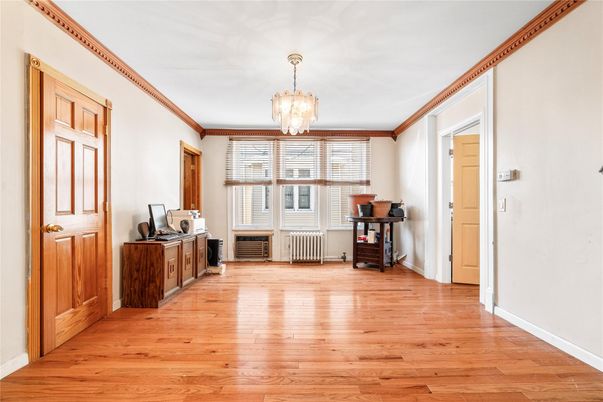 Chandelier, Interior, Wood Texture Flooring
