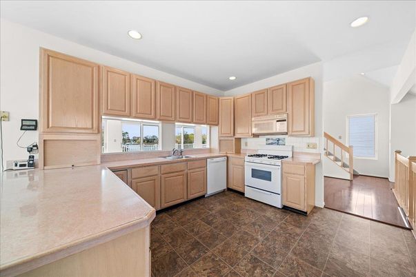 Interior, Kitchen, Recessed Lighting