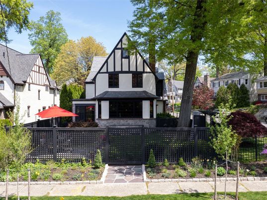 Attached, Exterior, Facade, Tudor Revival