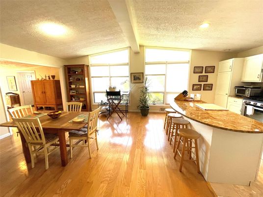 Dining room, Interior, Kitchen, Recessed Lighting, Wood Texture Flooring