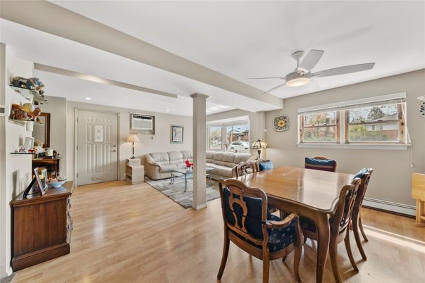 Dining room, Interior, Living room, Recessed Lighting, Wood Texture Flooring