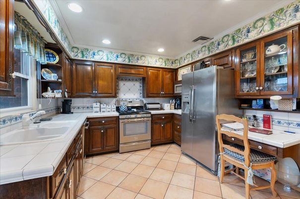 Interior, Kitchen, Recessed Lighting, Stainless Steel Appliances, Tile Countertops