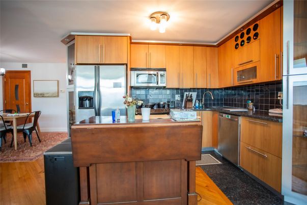 Dining room, Interior, Kitchen, Stainless Steel Appliances, Wood Texture Flooring