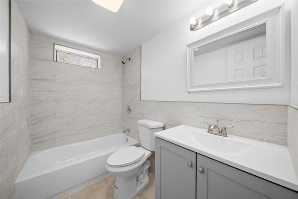 Bathroom, Interior, Marble Walls