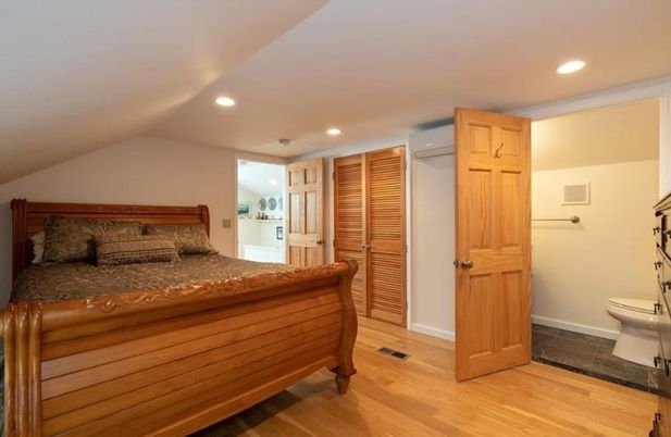 Bathroom, Bedroom, Interior, Recessed Lighting, Wood Texture Flooring