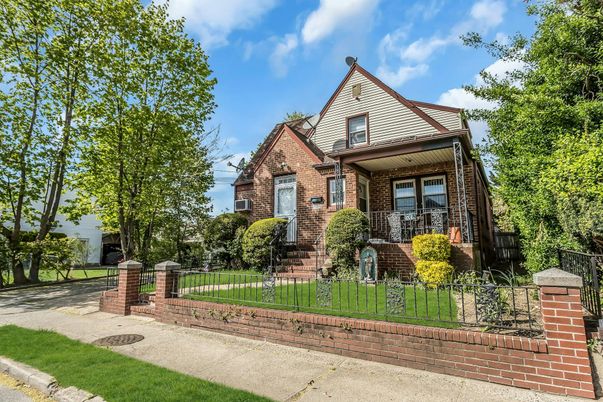 Exterior, Facade, Brick Facade, Tudor Revival