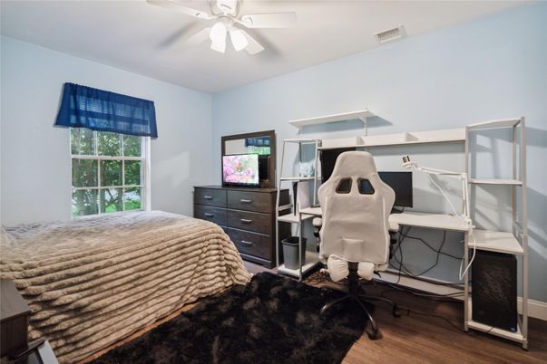 Bedroom, Home Office, Interior, Wood Texture Flooring