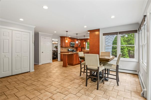 Dining room, Interior, Kitchen, Pendant Lights, Recessed Lighting
