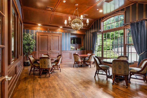 Chandelier, Dining room, Interior, Recessed Lighting, Wooden Beams, Wooden Ceilings, Wood Texture Flooring
