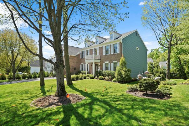 Backyard, Exterior, Facade, Brick Facade, Georgian