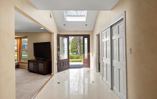 Interior, Recessed Lighting