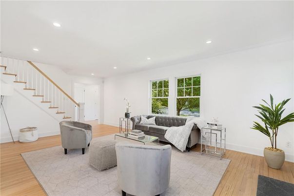 Interior, Living room, Recessed Lighting, Wood Texture Flooring
